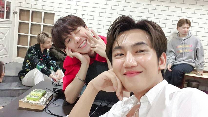 markgun:甜橙—《不期而爱》meanplan:2wish—《不期而爱》perthsaint