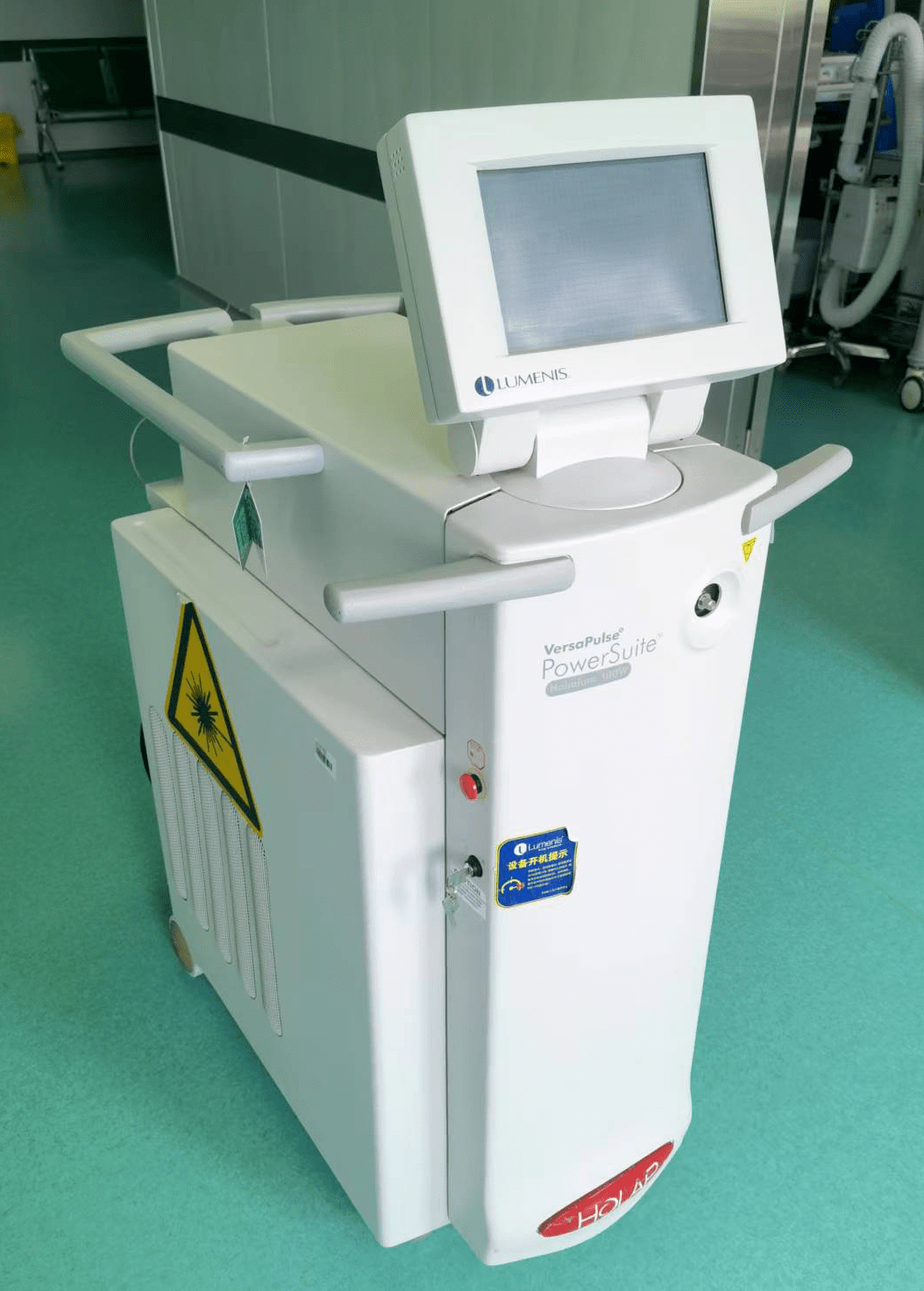 泌尿外科成功实施老龄高危患者一期双侧输尿管软镜钬激光碎石取石术