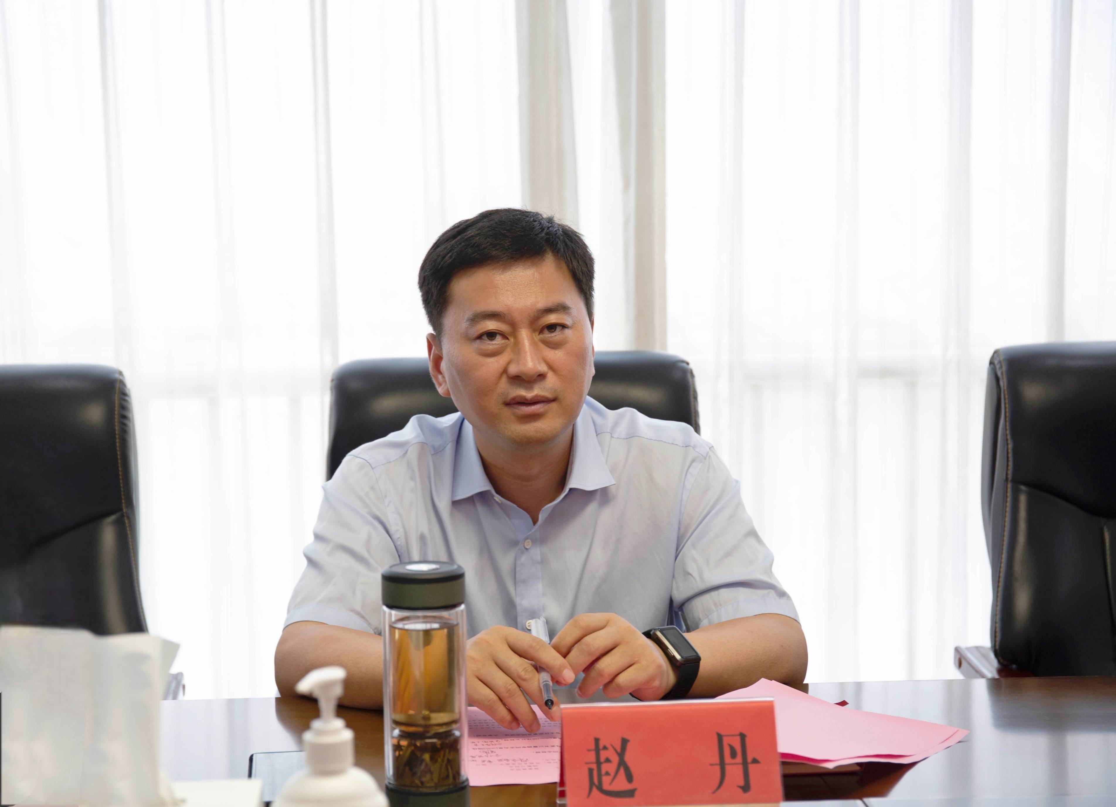 清丰县聘请单恒伟秘书长为招商顾问