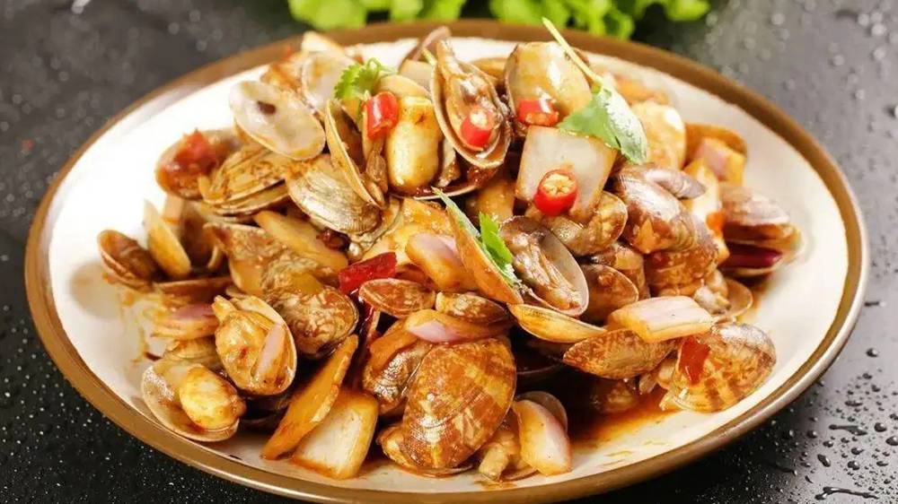 原创辣炒蛤蜊的家常做法原汁原味口感鲜美一人一盘不够吃
