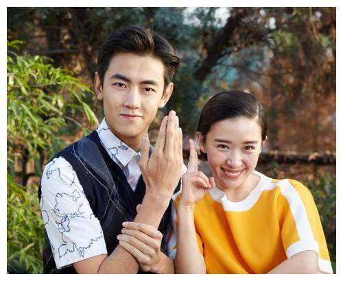 阚清子和新男友牵手逛街甜蜜程度爆表终于放下了那个男人