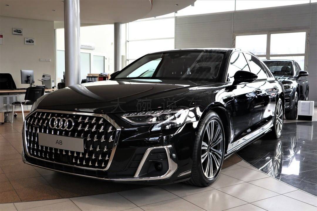 新一代奥迪a8新造型气势更强烈商务风十足40t8at四驱