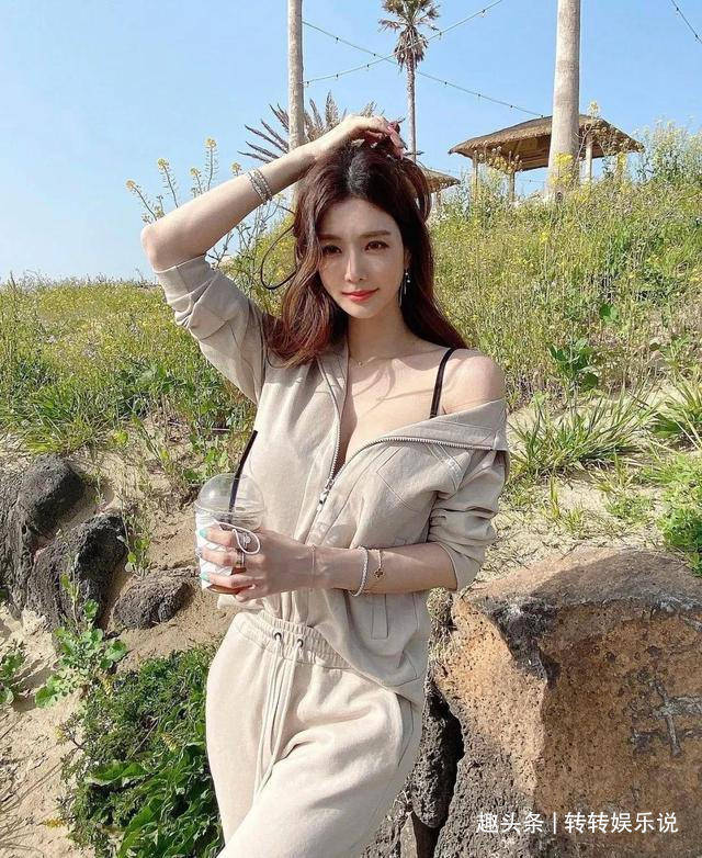 韩国第一整容美女照片流出凸凹有致身材比杨幂还迷人