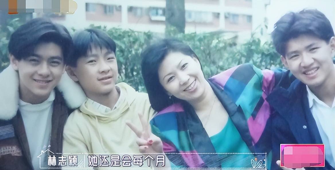 林志颖晒父亲年轻旧照,高颜值古装超惊艳