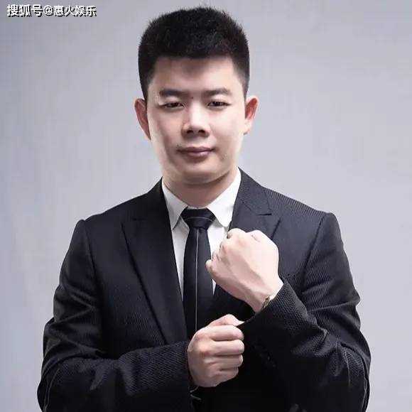 原创澳门雷少直言初瑞雪绝对是网络奇才被人称为网络上的武则天