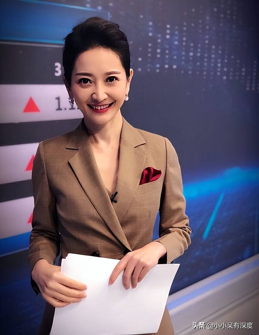 40岁生下女儿很幸福_陈伟鸿_网友_健身