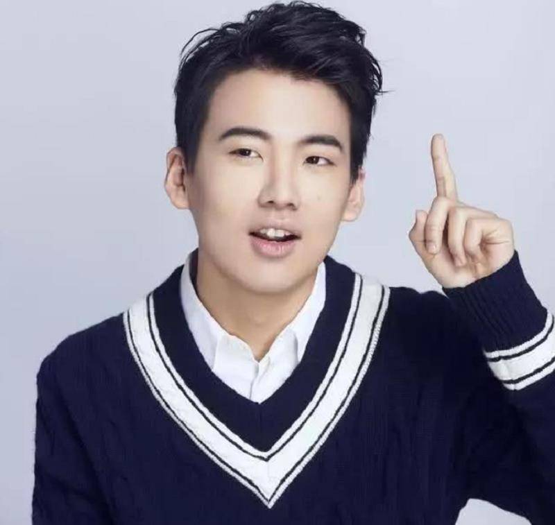 原创郭汾阳照片曝光从细节看出这个事实网友郭德纲太偏心