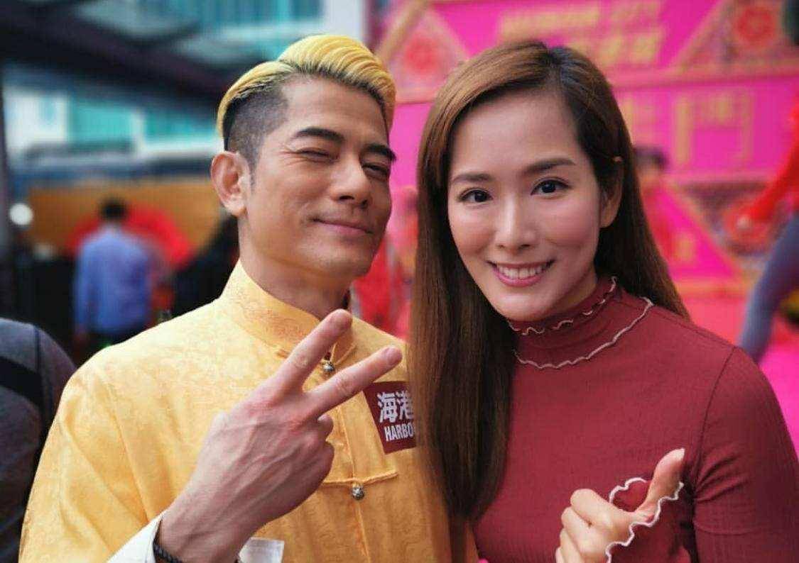 老婆半小时花81万,21年一直喜欢买袜子_徐濠萦_陈奕迅_陈小春