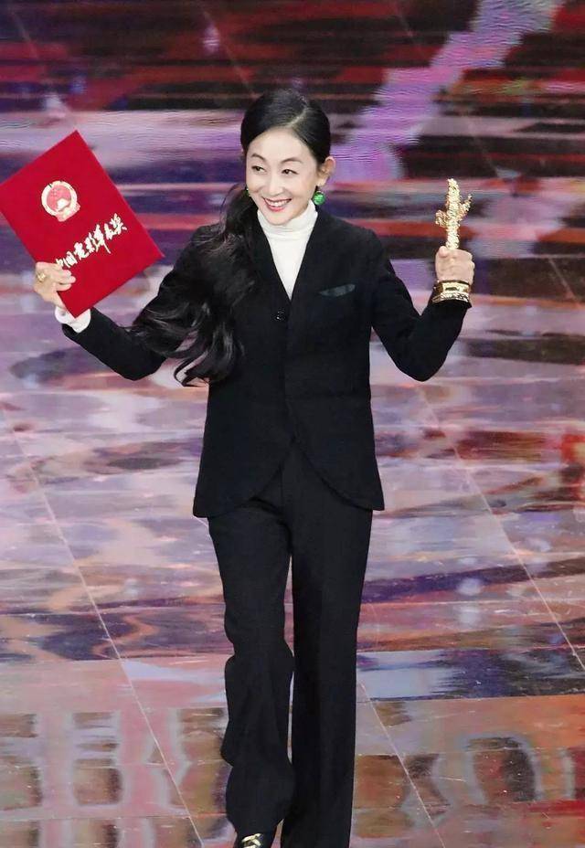 她被称"女版陈道明",出道31年获影后大满贯,今55岁仍单身一人_陈瑾