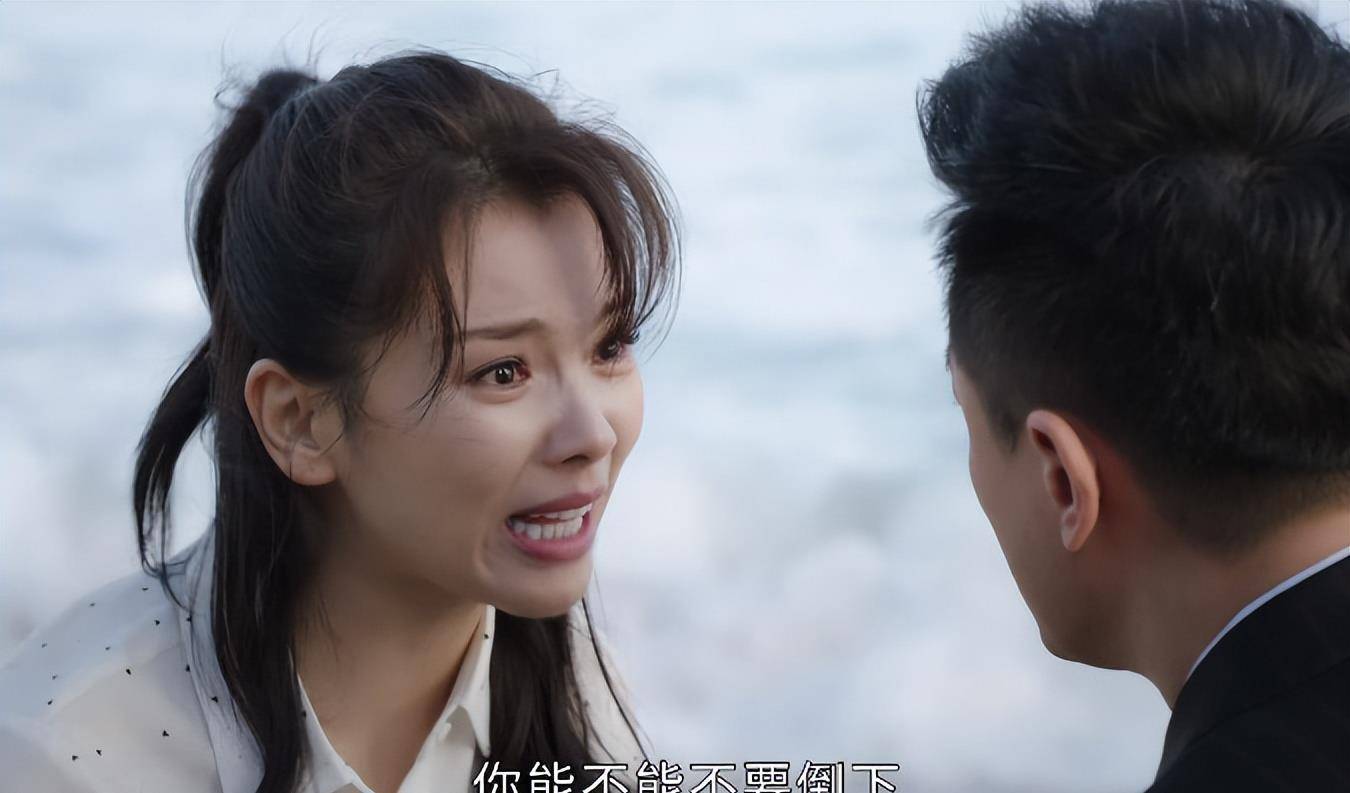 43岁刘涛和90后男明星演情侣,又是"姐弟恋",没有年轻演员了吗_何欢