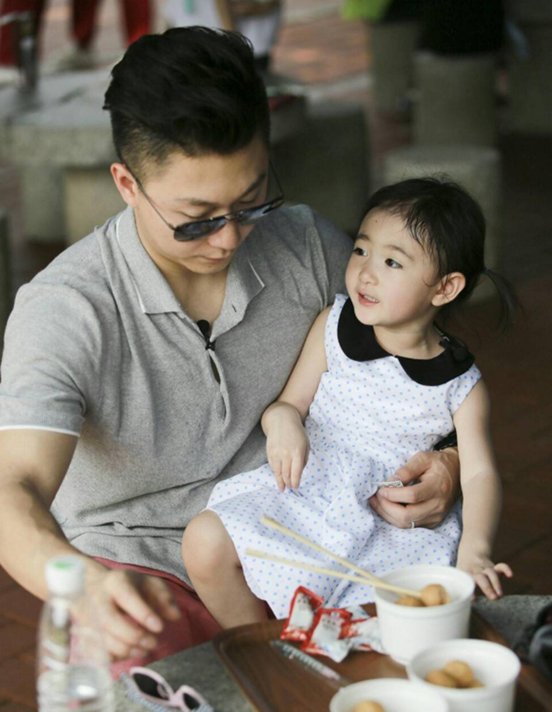 体操王子李小鹏:对教练14岁女儿一见钟情,等7年终抱得美人归_李安琪