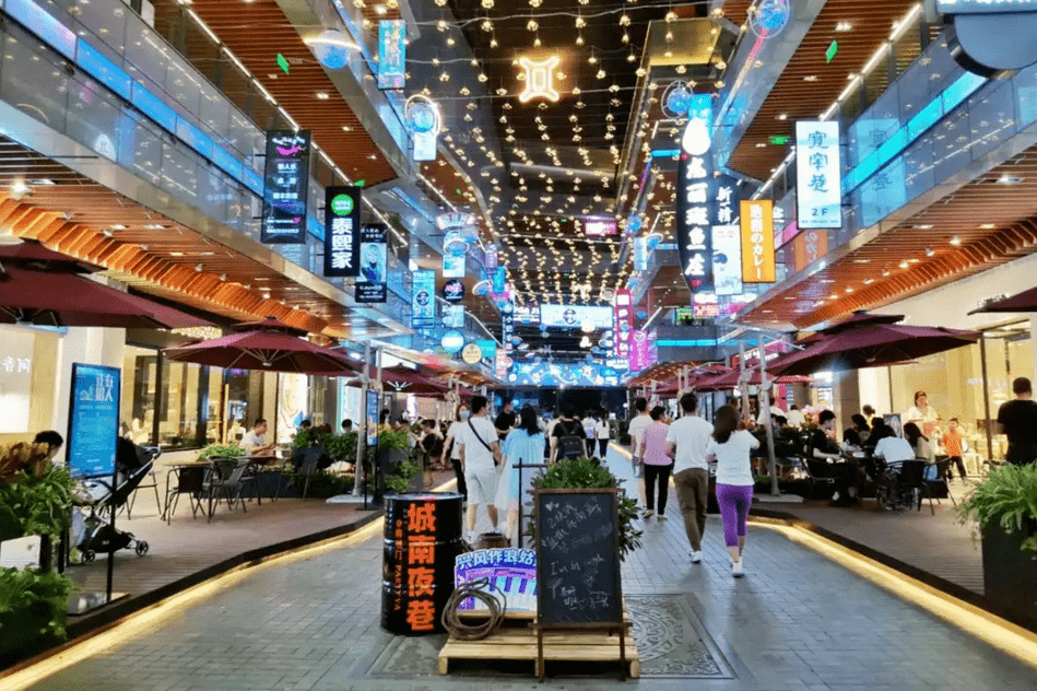 中贸广场处于西安市cbd核心区域的大南门商圈,共