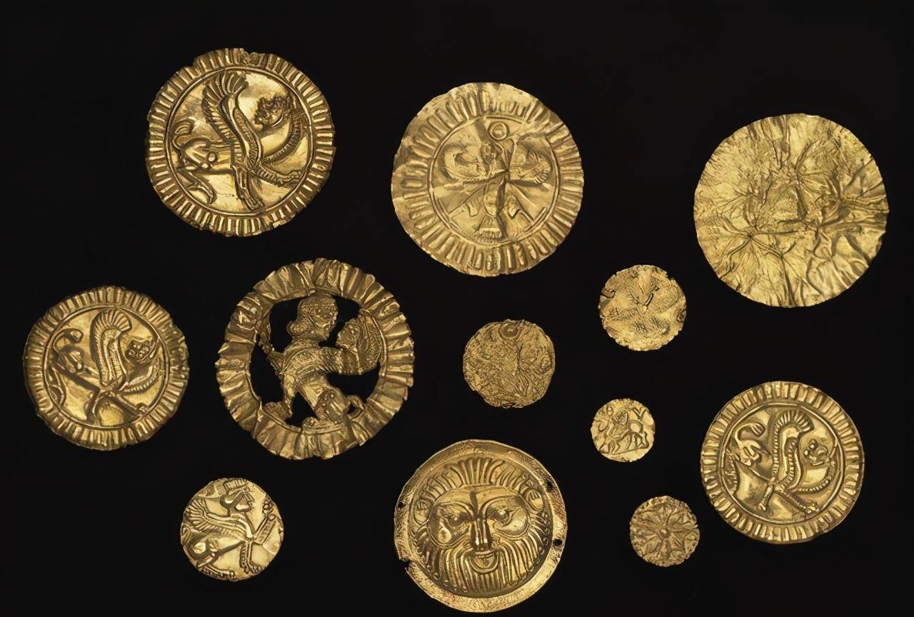 原创             波斯帝国不但美女多，珠宝设计也特别超前，这些黄金饰品叹为观止