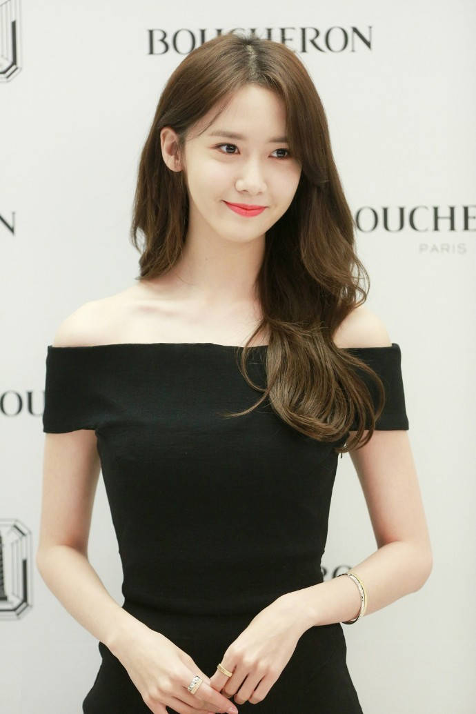 原创30岁林允儿颜值超高身材超棒美得着实让人心动