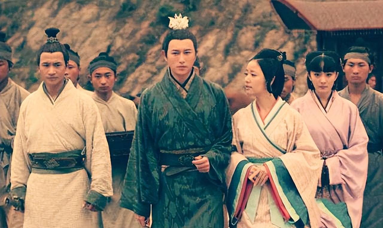 被大臣拥立当上皇帝的汉文帝刘恒为什么没有成为傀儡皇帝