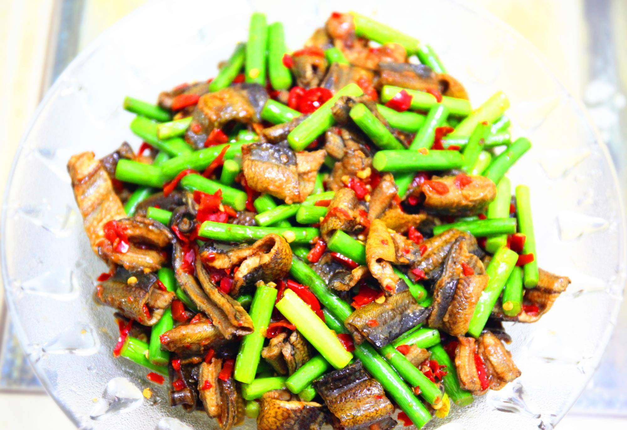 原创女人多吃鳝鱼对身体有什么影响家常鳝鱼怎么样做才好吃