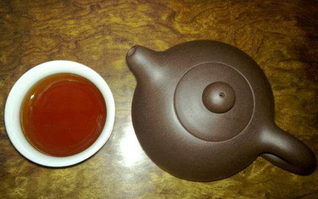 央视曝光这四大问题茶别再喝了满口的添加剂