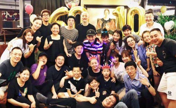 宋丹丹60岁生日曝光,与林永健儿子共庆生,杨紫张一山等众星齐聚_北京