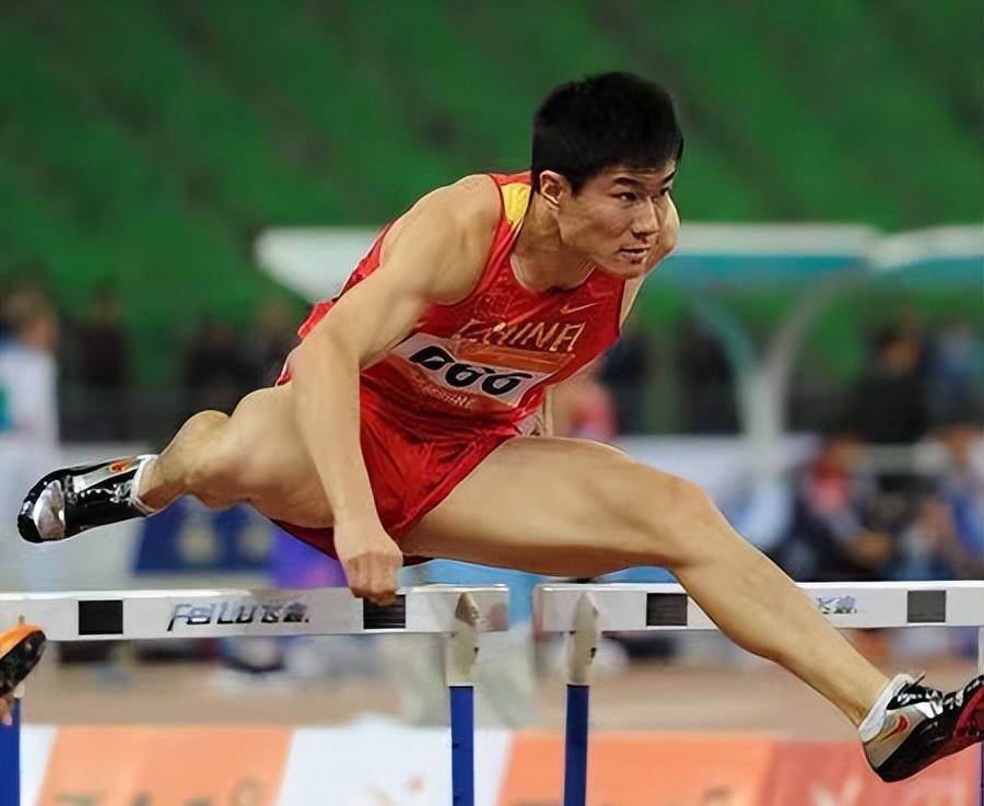 "千年第二"史冬鹏:运动生涯追刘翔10年,如今成年逆袭成赢家_史东鹏