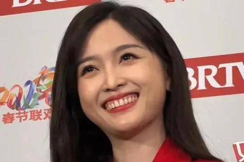 吴宣仪这是整牙顺带毁了个容,这一口好牙,不是她自己作何感想?