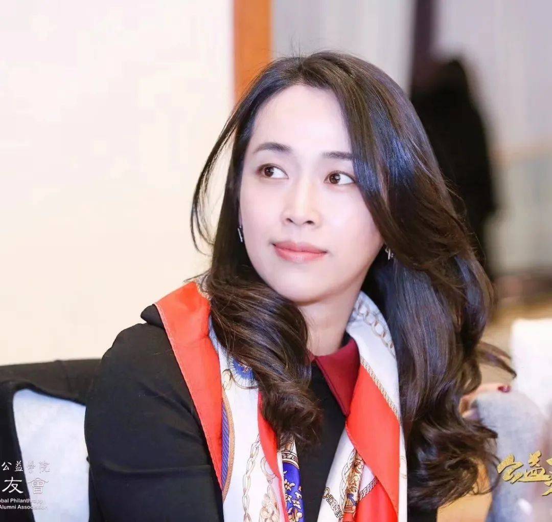 7676专家■王洁琼四川省妇女儿童基金会理事长版权所有,如需转载