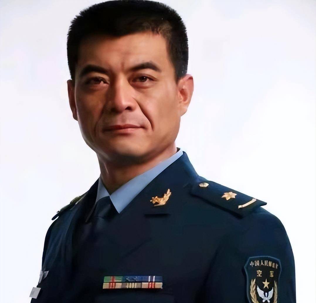 原创王新军让前妻过丧偶式婚姻二婚却把秦海璐宠上天这一切为哪般