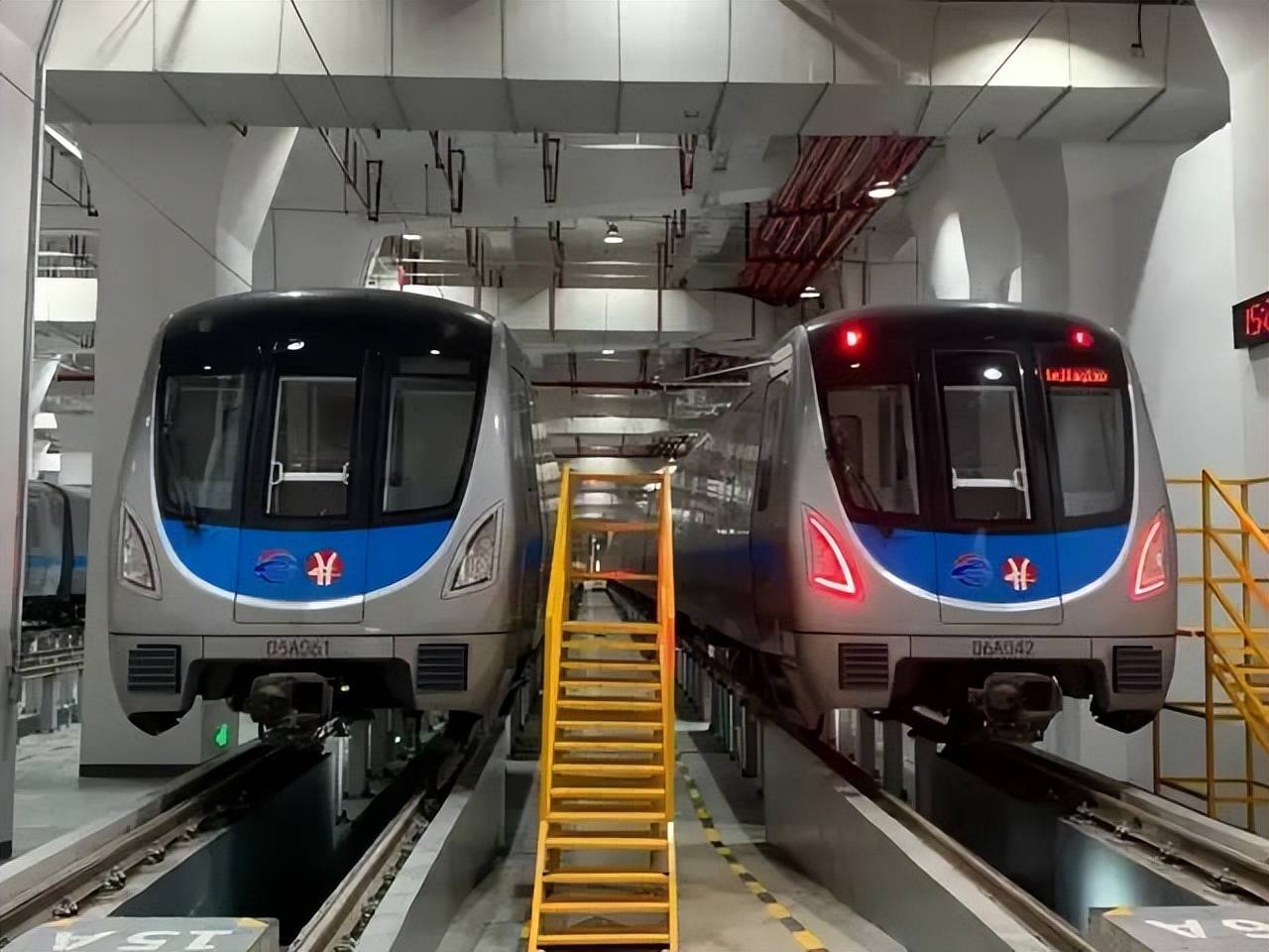长沙地铁6号线首列车图片
