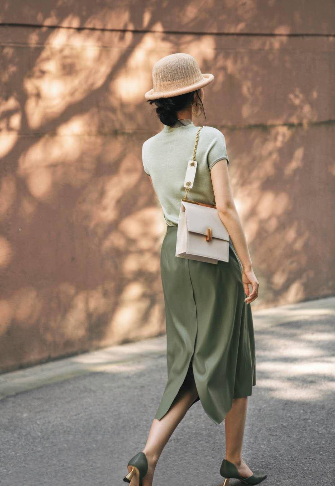 原创被三木的春季穿搭圈粉了30岁女人这样穿优雅洋气更减龄