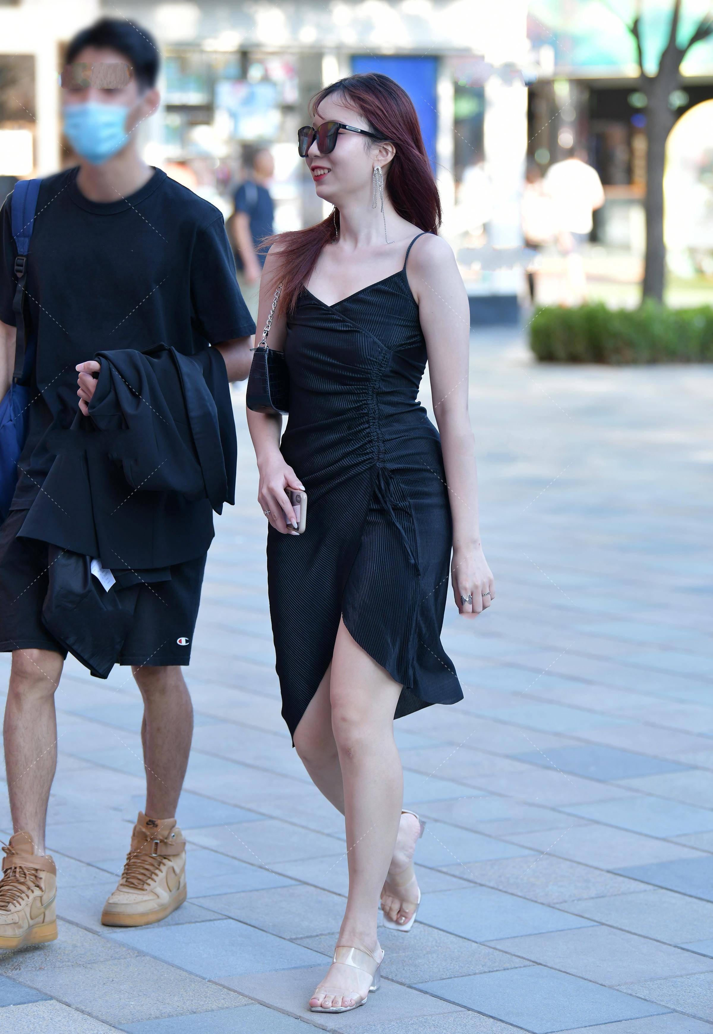 原创时尚优雅的时尚连衣裙妩媚妖娆女人味十足