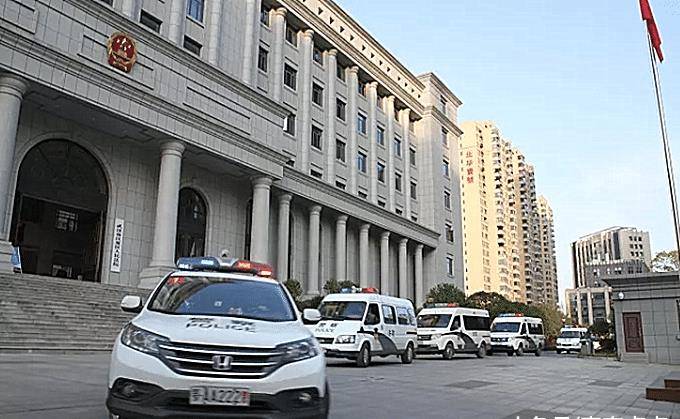 长期霸占湖区水面牟利 靠暴力控制周边村民_曾玺_黑帮_江夏区