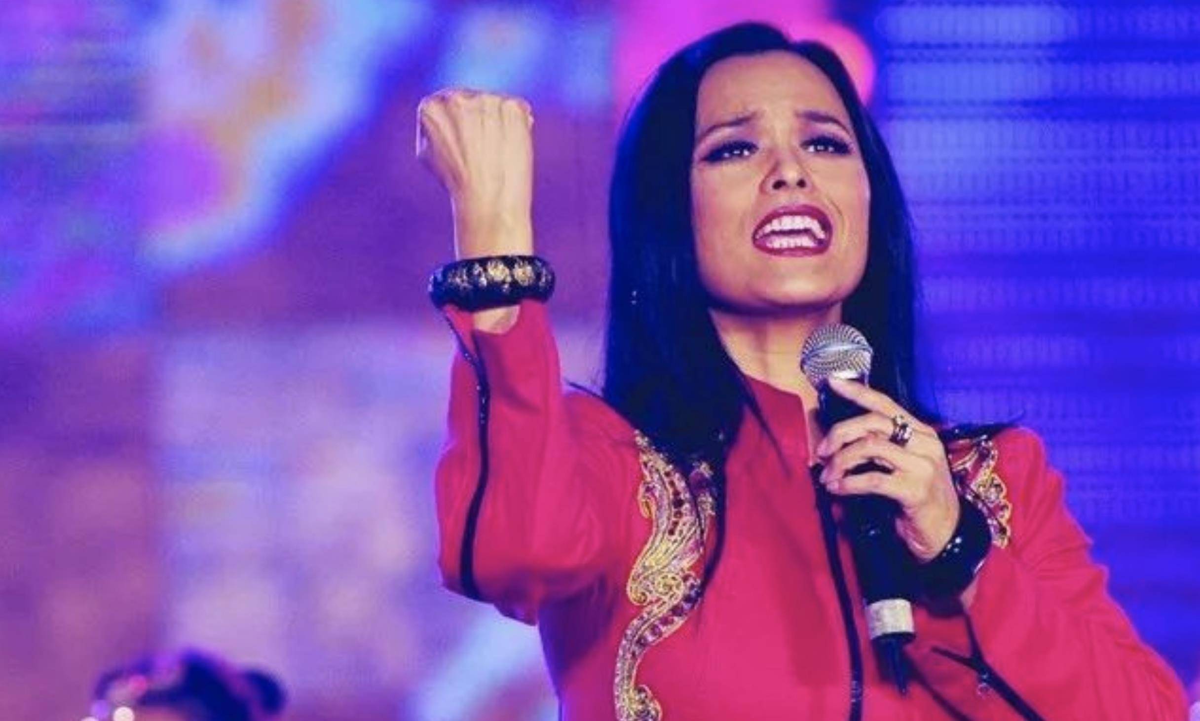 原创韦唯与迈克尔离婚18年她独自抚养3个儿子他70岁娶白人模特