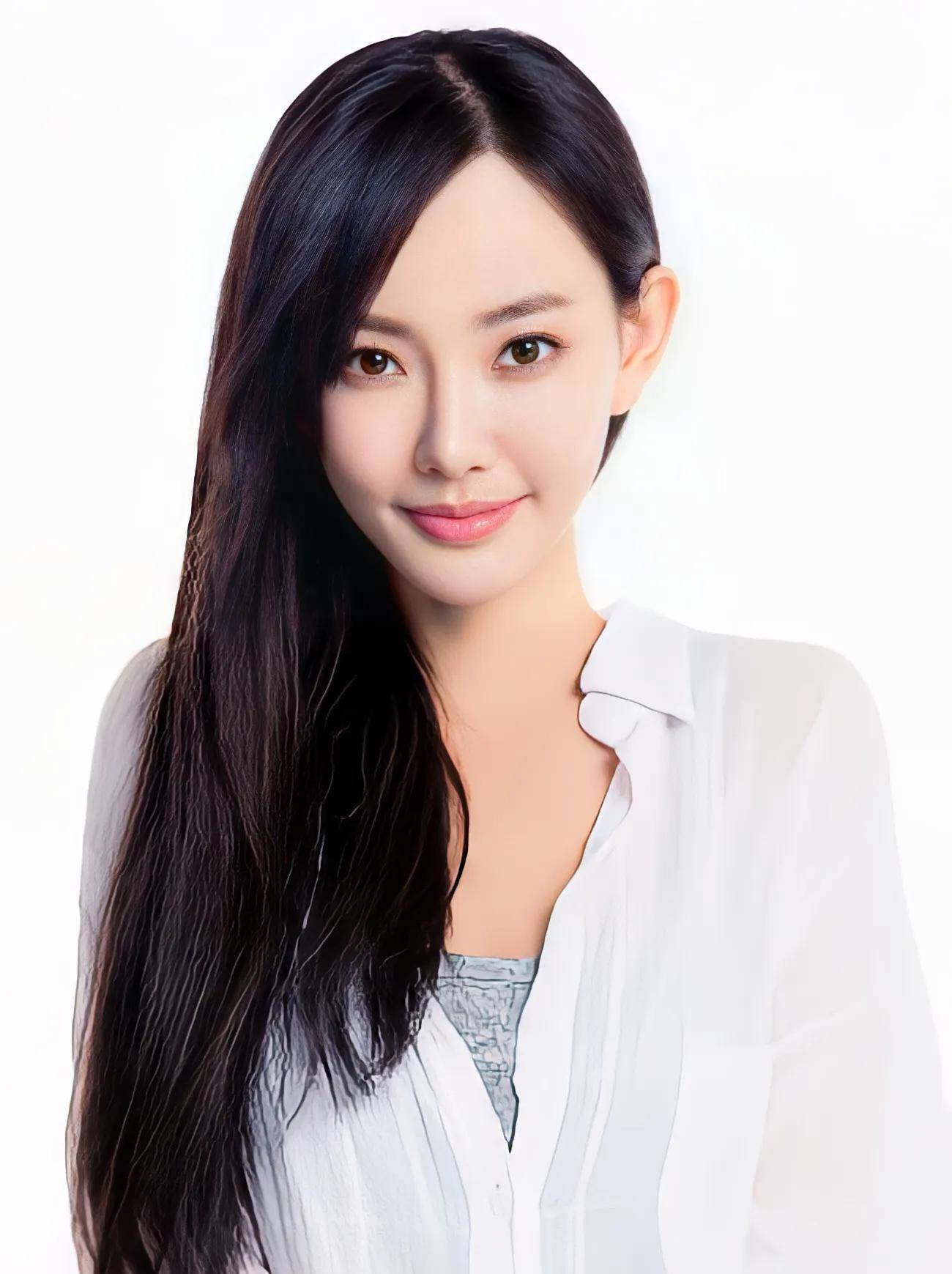 原创虽然不红但是真的好美史上最难捧红的晶女郎童菲