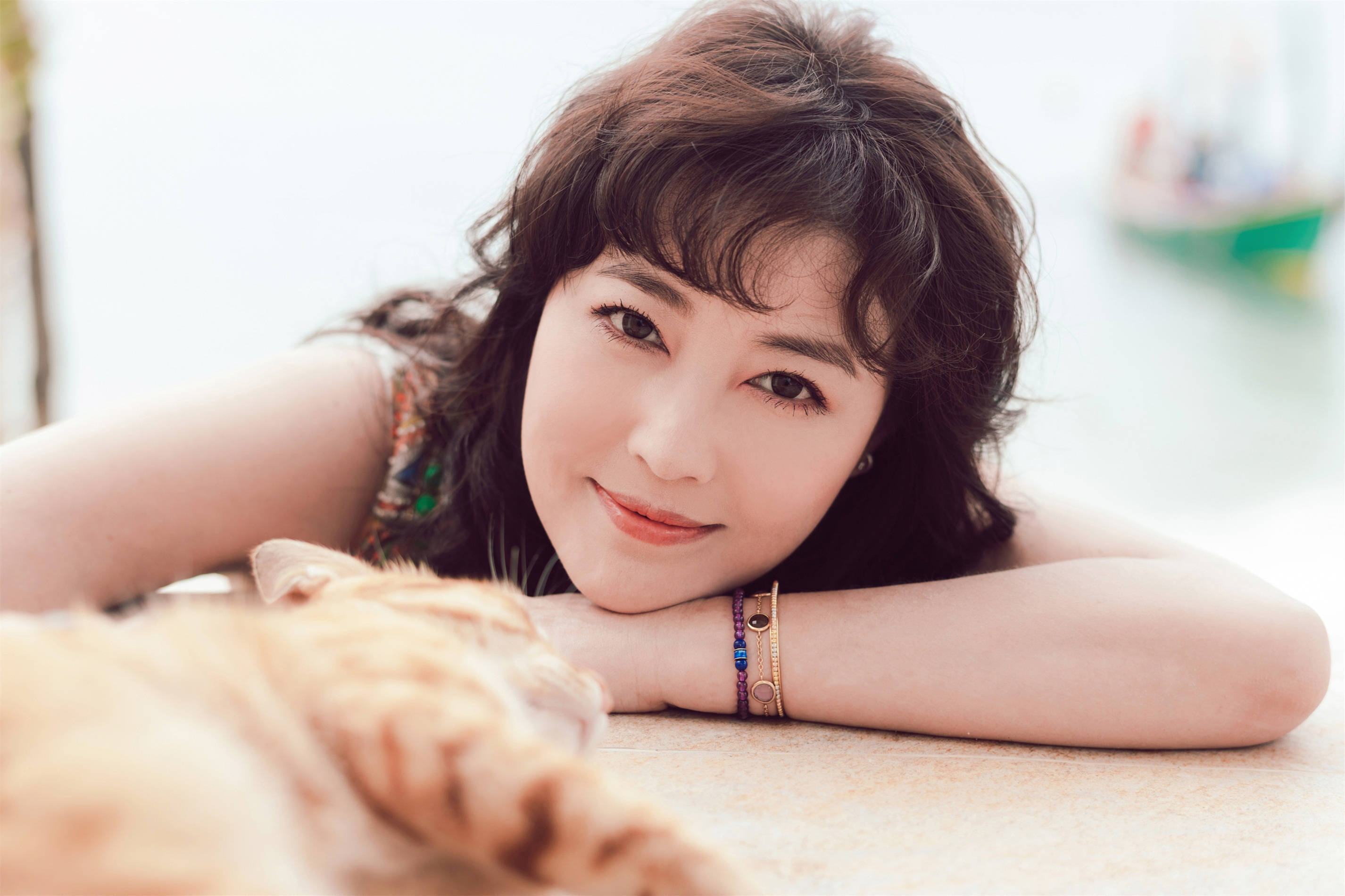 周海媚前男友近况,出家12年很面善,依然在娱乐圈和明