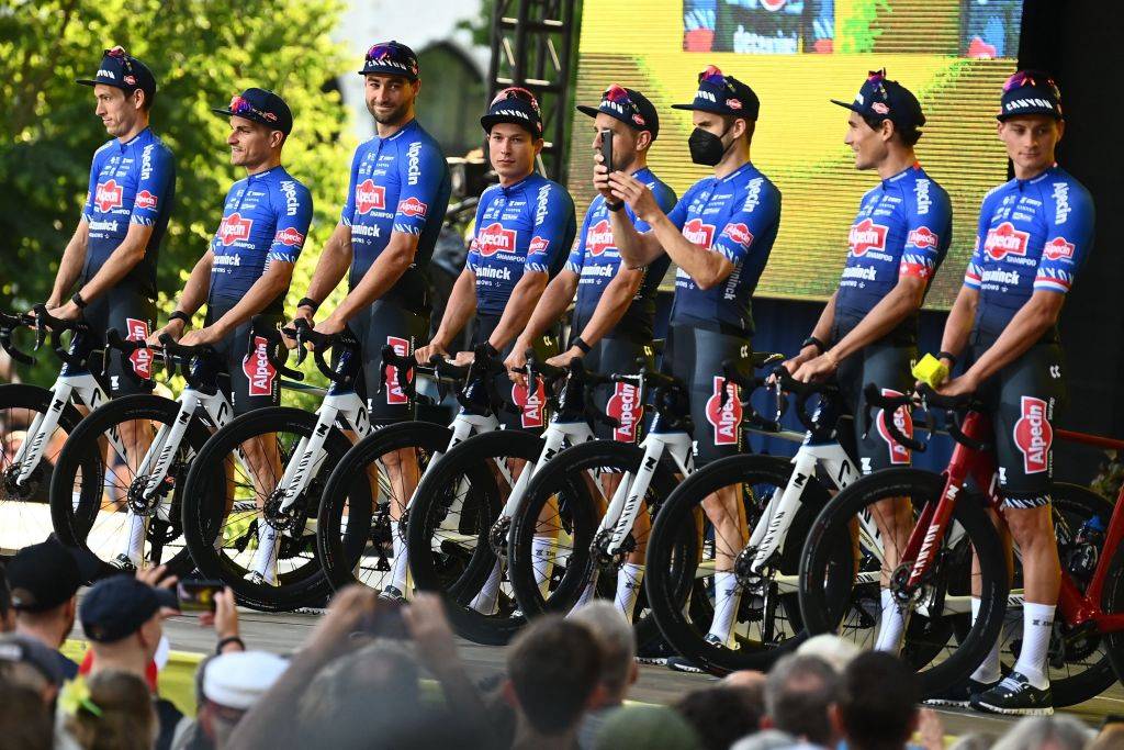 原创图集离开赛还有一天2022环法车队亮相仪式