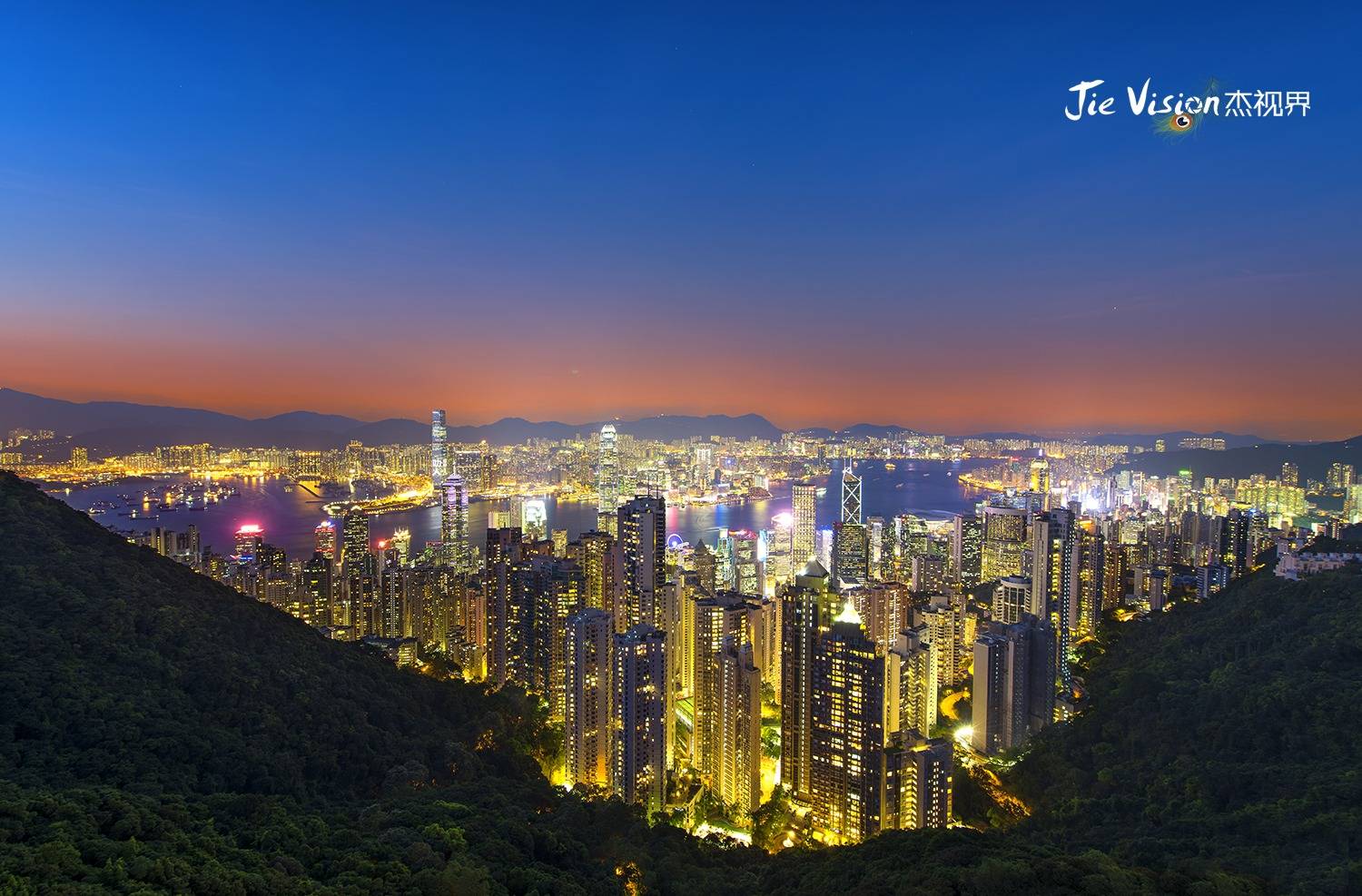 原创             香港旅游有什么好玩的？19张照片 2000字 5分钟 带你游遍东方明珠！