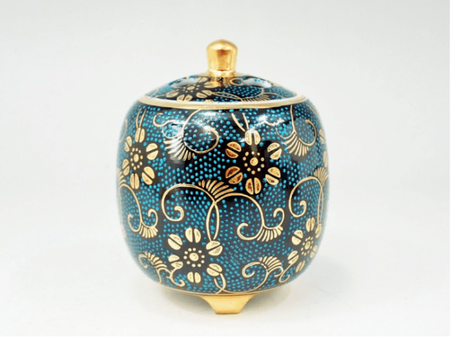 日本著名的瓷器九谷烧_图案_工艺品_中国