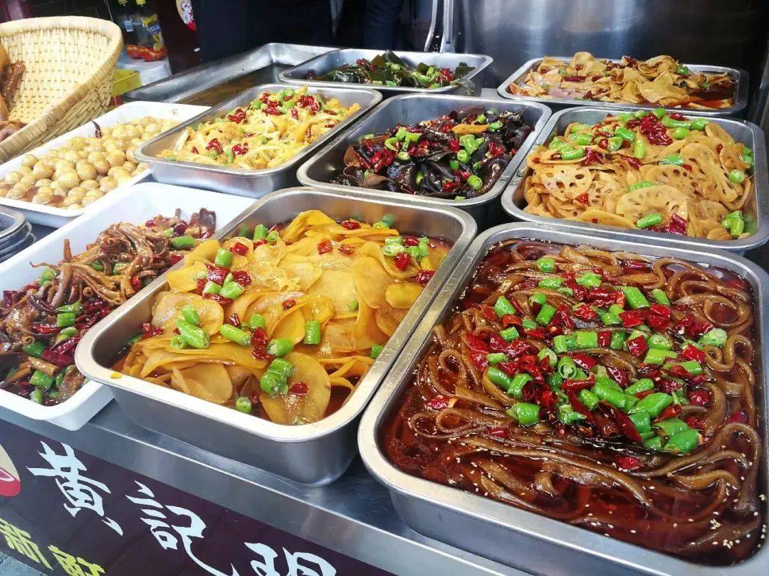 "整点儿卤菜",成都人的夏日宵夜暗号_肥肠_素菜_排骨