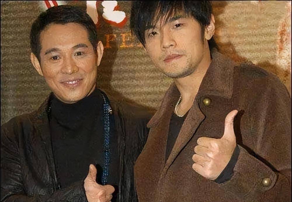 不止奚仲文,李连杰甚至找来了天王周杰伦献声.