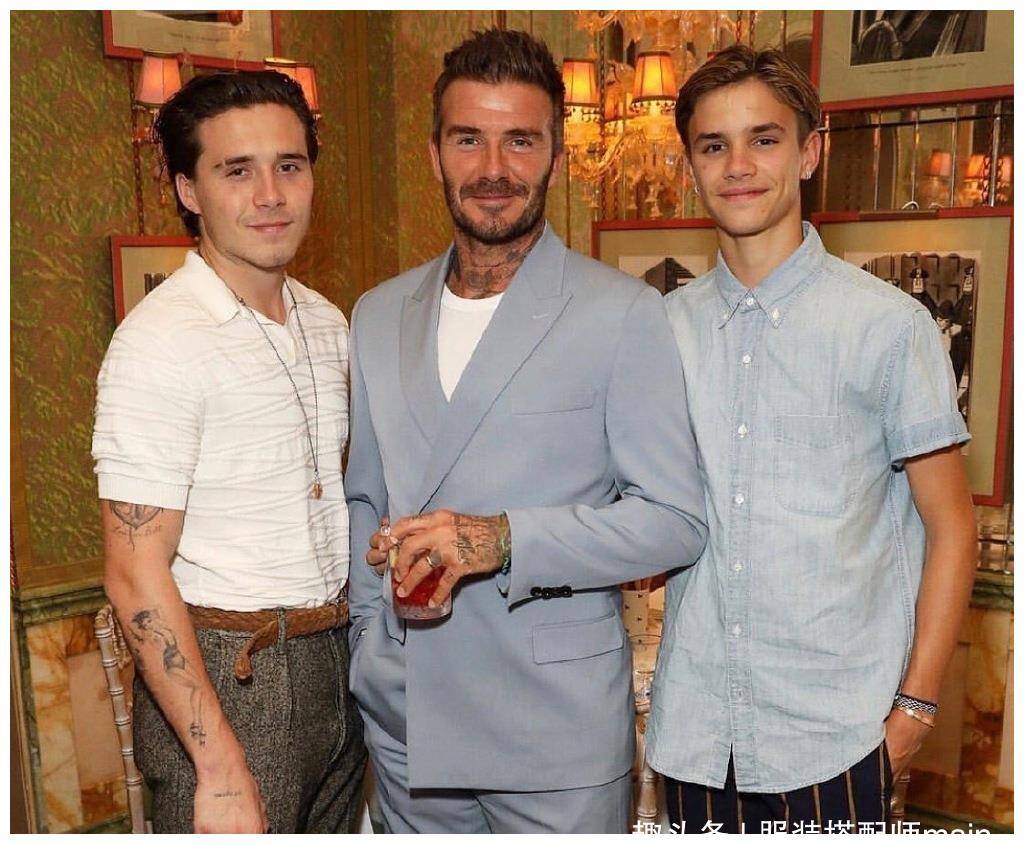 贝克汉姆一家颜值忒高,老二罗密欧身形挺拔,17岁魅力赶超老爸_小贝_穿