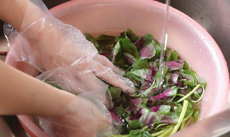 原创夏天出汗多吃菠菜不如吃苋菜高钙高钾天热也精神十足