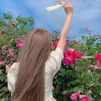 2022背影小仙女好看的头像夏季长发女生背影头像图片