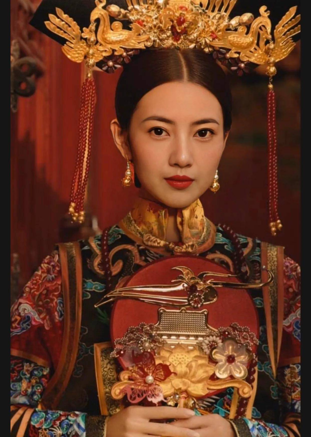 女星清宫造型刘亦菲绝美,高圆圆大气,迪丽热巴惊艳,章子怡犀利_指数