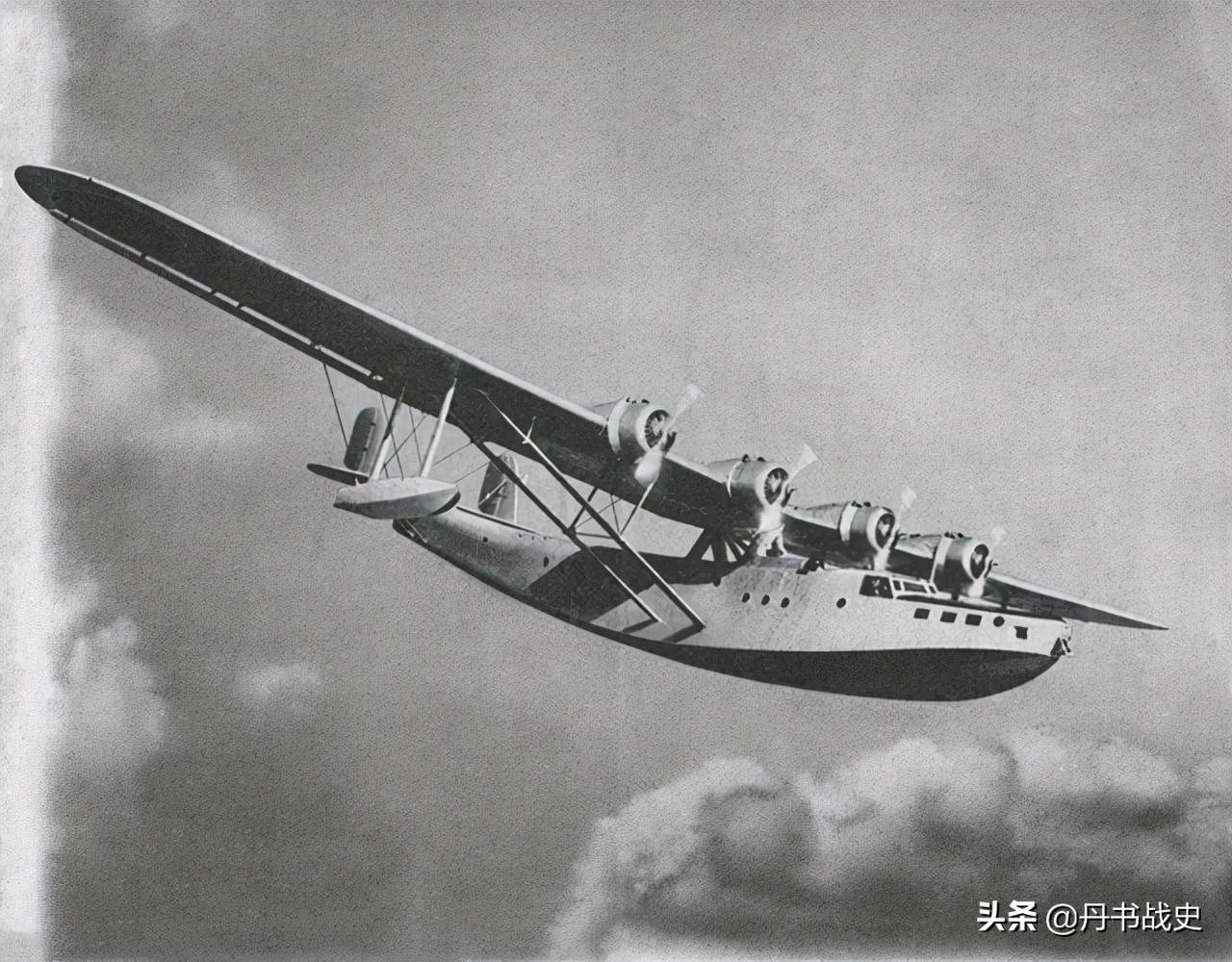 二战日本的大型水上飞机,川西h6k九七式水上飞机_进行_日军_原型机