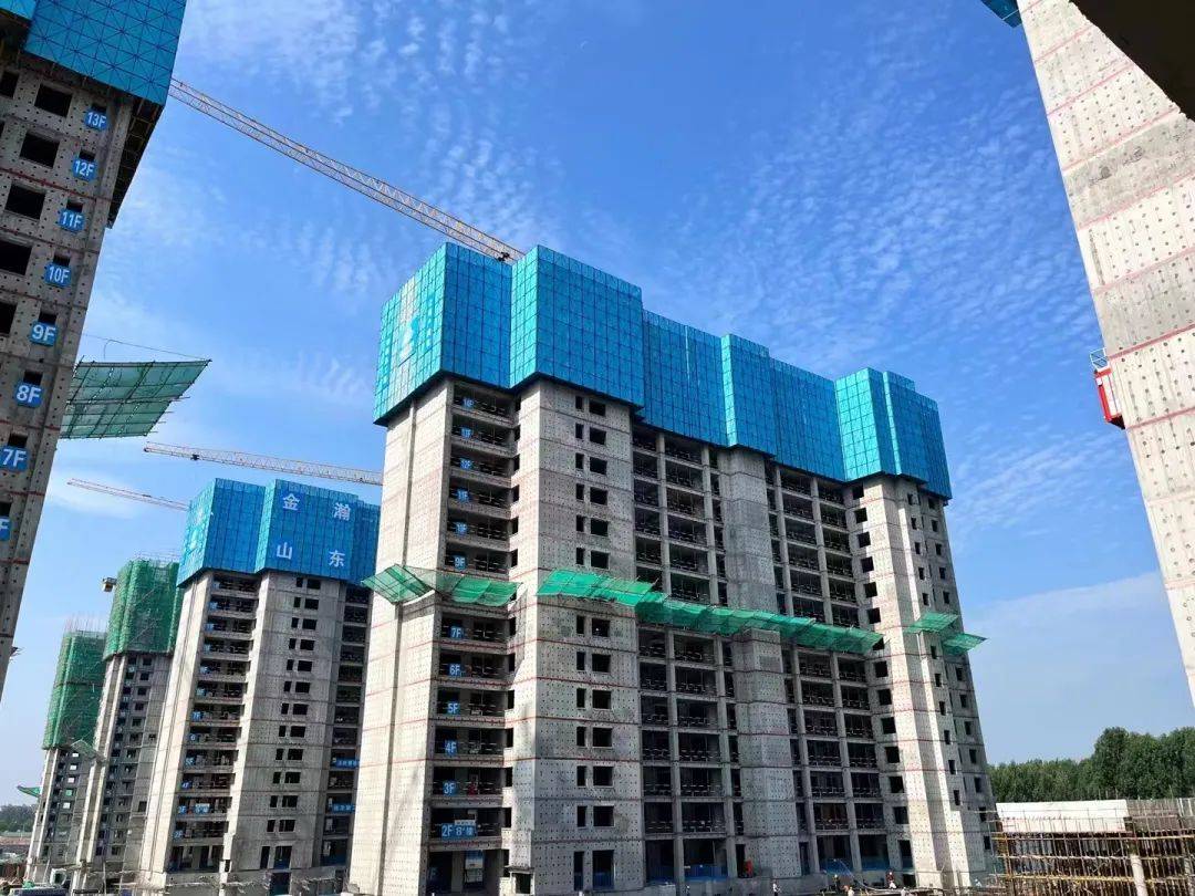 价格区间约850010000元㎡新东升润园小高层已封顶样板间开放中