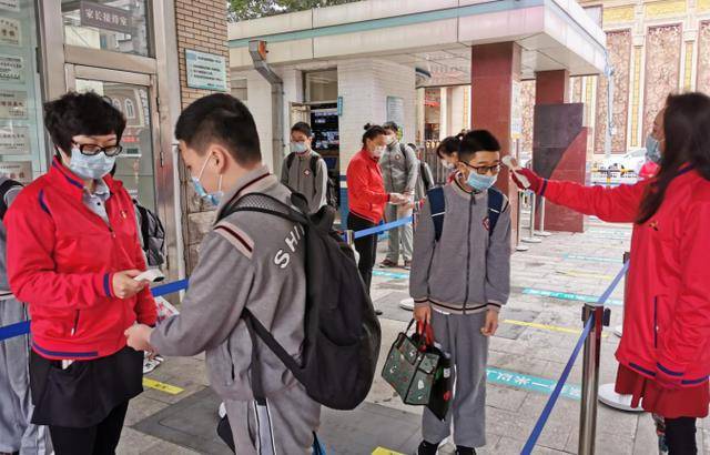 江苏省徐州疫情出现反弹，新增3名确诊病例，家长：补课又凉凉了