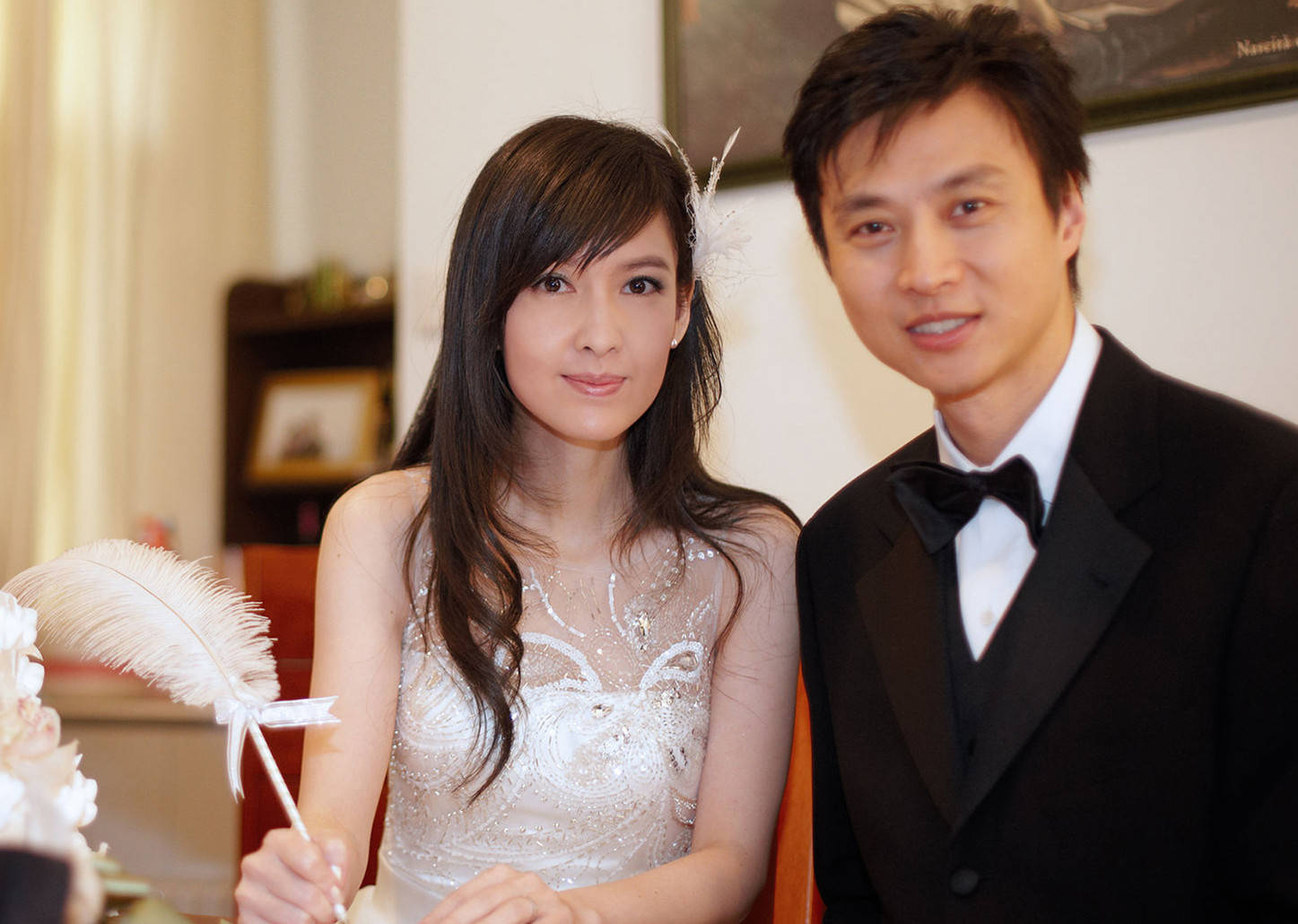 57岁刘锡明近照气质好长居内地演出邀约多家庭幸福已原谅倪震