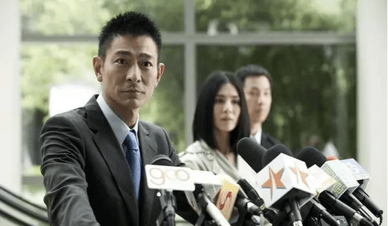 5.保安局局长陆明华(刘德华)发言,阐述香港保安;4.