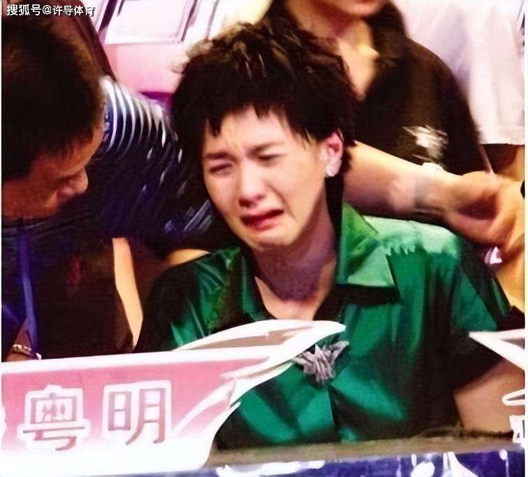柯以敏在整理丈夫遗物时,才发现丈夫在暗中长期养着情人