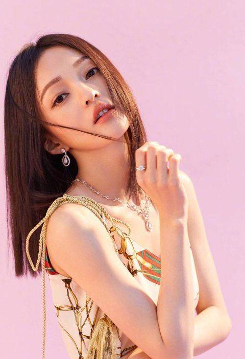 1,张钧甯,1982年9月4日出生,华语影视女演员.