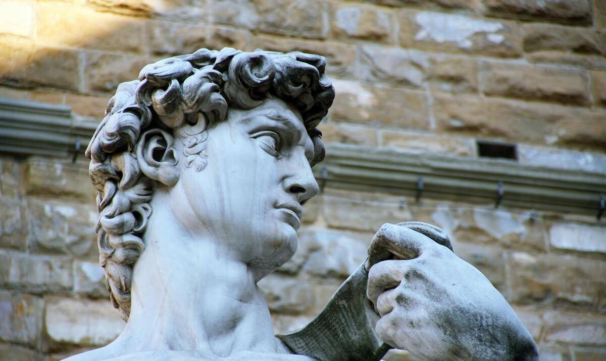 神秘的所罗门王宝藏为何一直没找到,死海古卷中的线索是真的么?